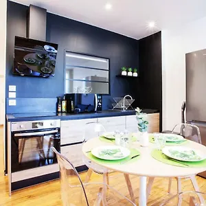 Appartement Legend - Le Laurent - Parking - Wifi - 24/7 - Cosy, Saint-Laurent-sur-Saone